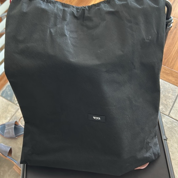 NWOT TUMI Pink and Brown Leather Backpack with Gold Clasp - Picture 12 of 12